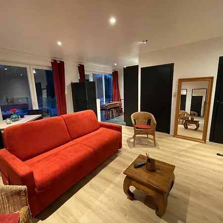 아파트 Flat Vane & Soun 와떼흘루