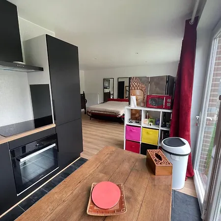 아파트 Flat Vane & Soun *